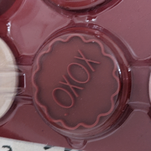 NEW Rae Dunn 6 Piece Cookie Stamp Set - Picture 4 of 7